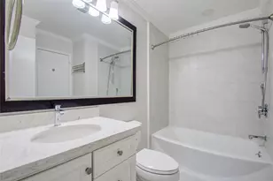 2910 Grants Lake Blvd, Sugar Land, TX 77479 - Photo 16