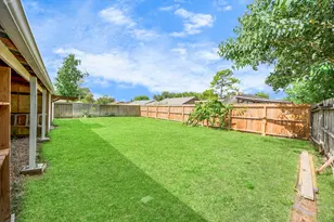 7410 La Pl Dr, Houston, TX 77083 - Photo 34
