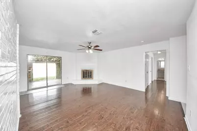 7410 La Place Drive, Houston, TX 77083 - Photo 10