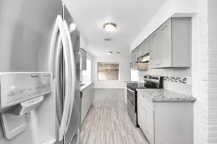 7410 La Pl Dr, Houston, TX 77083 - Photo 16
