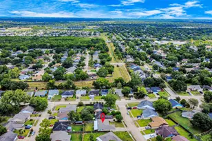 7410 La Pl Dr, Houston, TX 77083 - Photo 36