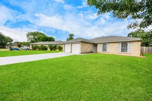 7410 La Pl Dr, Houston, TX 77083 - Photo 4