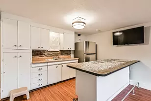 2425 51st St, Galveston, TX 77551 - Photo 36