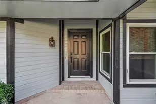 2119 Braesmeadow Ln, Sugar Land, TX 77479 - Photo 4