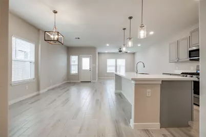 1539 Revolution Way, Missouri City, TX 77459 - Photo 4