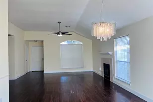 15330 Riverside Grove Dr, Houston, TX 77083 - Photo 2