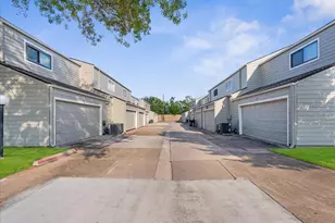 2379 Briarwest Blvd, Houston, TX 77077 - Photo 30