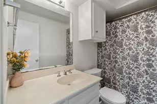 650 Westcross St, Houston, TX 77018 - Photo 6