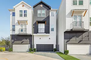 2826 Versailles Oak Ln, Houston, TX 77092 - Photo 2