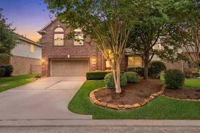 115 S Rocky Point Circle, The Woodlands, TX 77389 - Photo 2