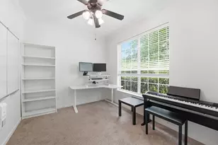 115 S Rocky Point Cir, The Woodlands, TX 77389 - Photo 6