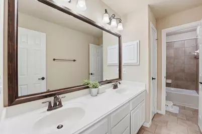 115 S Rocky Point Circle, The Woodlands, TX 77389 - Photo 22