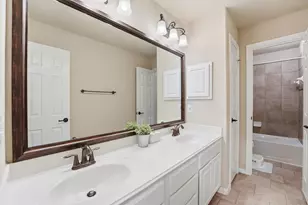 115 S Rocky Point Cir, The Woodlands, TX 77389 - Photo 22