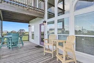 3902 Warrior Ct, Galveston, TX 77554 - Photo 6