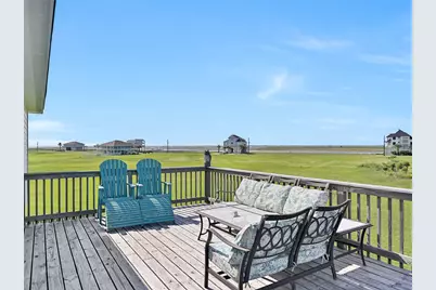 3902 Warrior Court, Galveston, TX 77554 - Photo 8