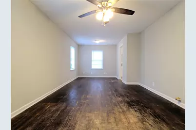 505 13th Street N, Texas City, TX 77590 - Photo 2