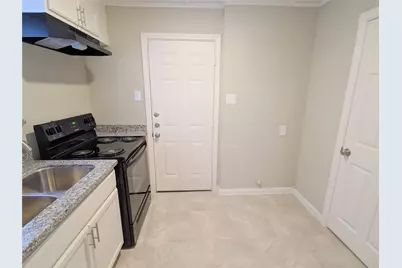 505 13th Street N, Texas City, TX 77590 - Photo 6