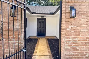 21710 Nickerton Ln, Spring, TX 77388 - Photo 2