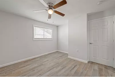 7510 Shadyvilla Lane #20, Houston, TX 77055 - Photo 16