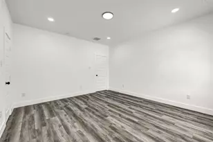 9103 Grady St, Houston, TX 77016 - Photo 28