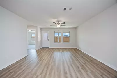 803 Clear Valley Lane, Dayton, TX 77535 - Photo 10