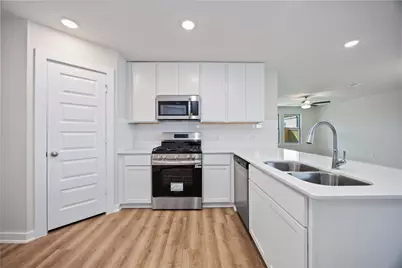 803 Clear Valley Lane, Dayton, TX 77535 - Photo 6