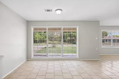 10214 Torrington Lane, Houston, TX 77075 - Photo 6