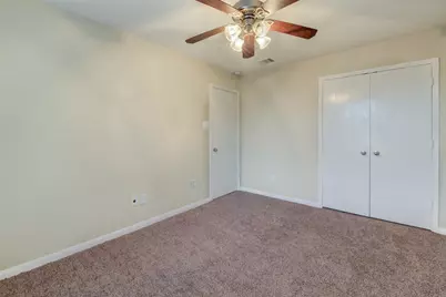 13146 Lawsons Creek Lane, Houston, TX 77072 - Photo 22