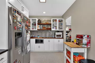 1918 Huge Oaks Street, Houston, TX 77055 - Photo 20