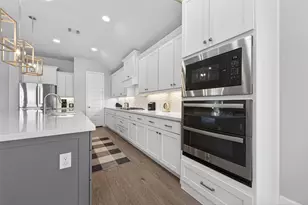 21006 Preakness Stakes Trl, Tomball, TX 77377 - Photo 12