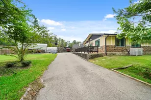 7317 Falling Oaks St, Spring, TX 77389 - Photo 2