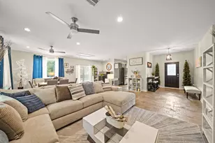 7317 Falling Oaks St, Spring, TX 77389 - Photo 10