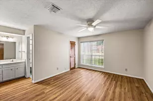 211 Andorra Ln, Houston, TX 77015 - Photo 22