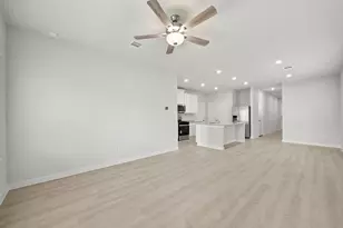 11975 Wisteria Mdws Dr, Willis, TX 77318 - Photo 6