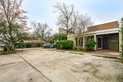 6503 Mapleridge Street, Houston, TX 77081 - Photo 4