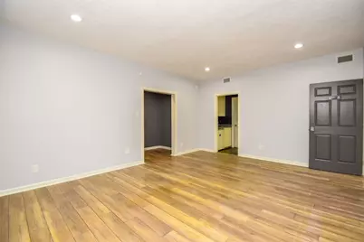 6503 Mapleridge Street, Houston, TX 77081 - Photo 16