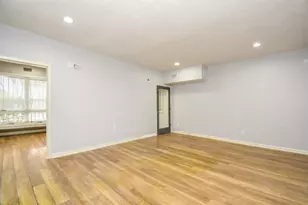 6503 Mapleridge St, Houston, TX 77081 - Photo 14