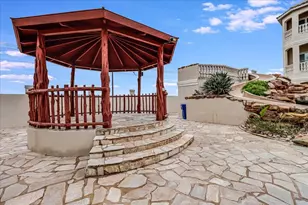 14910 Leeward Dr, Corpus Christi, TX 78418 - Photo 8