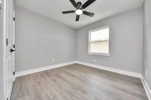 2130 Lamina Ln, Houston, TX 77017 - Photo 30