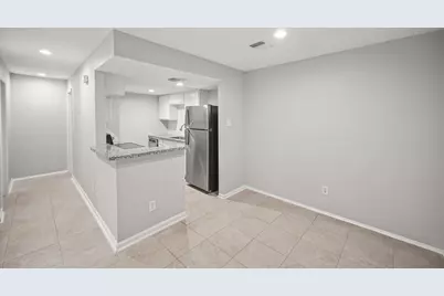 9546 Pagewood Lane #9546, Houston, TX 77063 - Photo 4