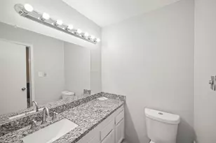 9546 Pagewood Ln, Houston, TX 77063 - Photo 16