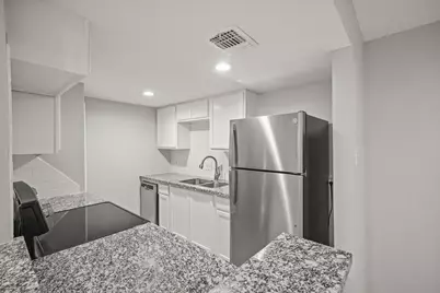 9546 Pagewood Lane #9546, Houston, TX 77063 - Photo 2