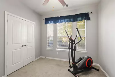 13722 McKinney Creek Lane, Houston, TX 77044 - Photo 6