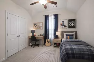 13722 McKinney Creek Ln, Houston, TX 77044 - Photo 22