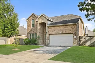 13722 McKinney Creek Ln, Houston, TX 77044 - Photo 2
