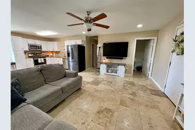 211 Mahan Street, Wharton, TX 77488 - Photo 6