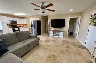 211 Mahan St, Wharton, TX 77488 - Photo 6