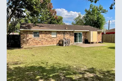211 Mahan Street, Wharton, TX 77488 - Photo 22