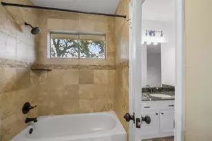 7914 Millbrook Dr, Houston, TX 77095 - Photo 22