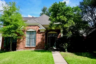 3019 Country Club Blvd, Sugar Land, TX 77478 - Photo 1